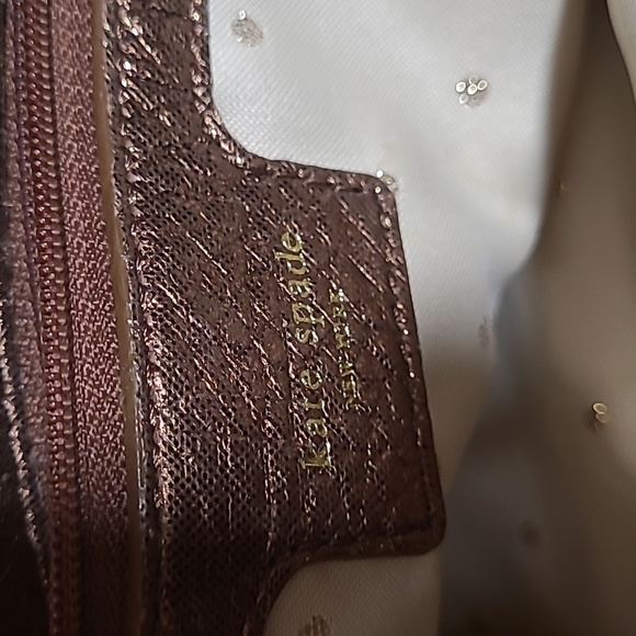 Purse - Picture 4 of 4